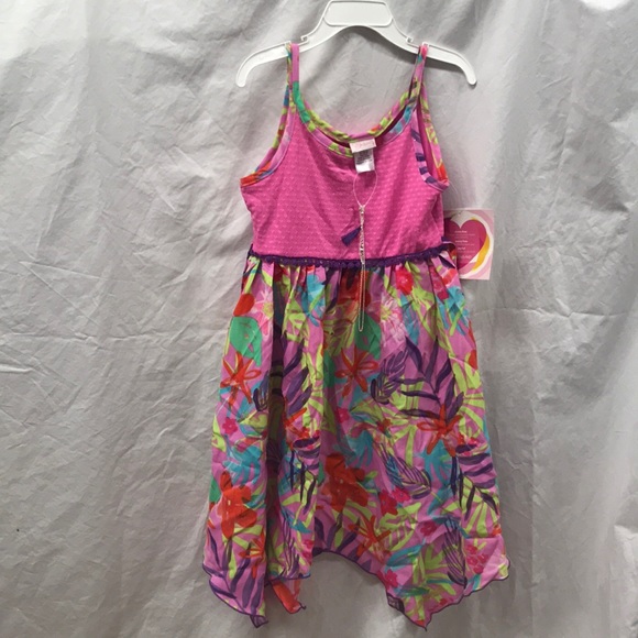 Youngland Other - Youngland Girls Hankercheif Dress w/Necklace